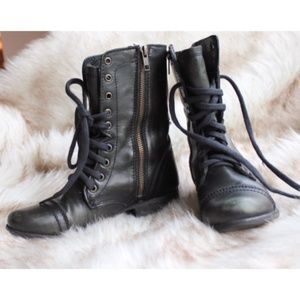 Steve Madden Combat boots